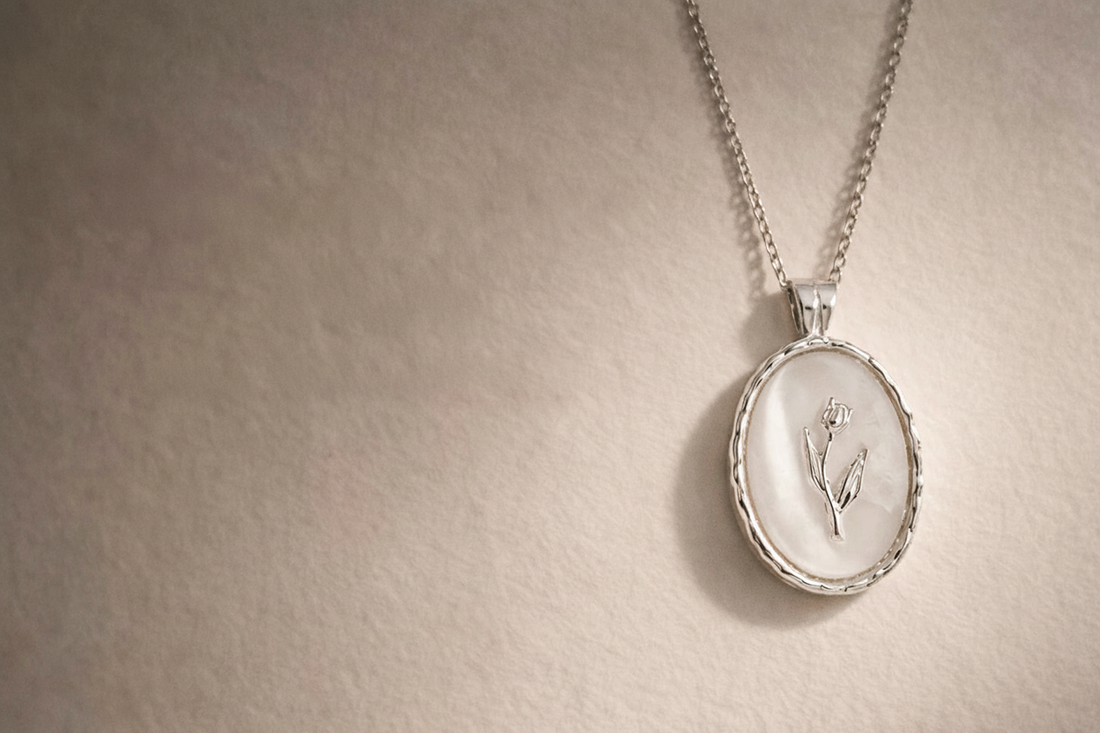 Why Everyone Loves Tulip Necklaces Right Now