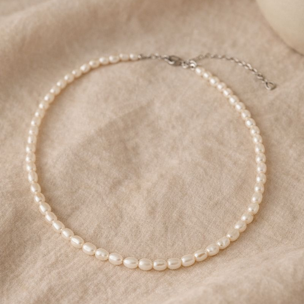 Lustre Pearl Necklace